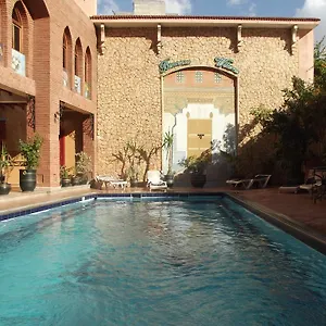 احجز هنا